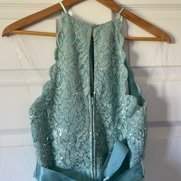 Ladies party dress! - Picture 4 of 6